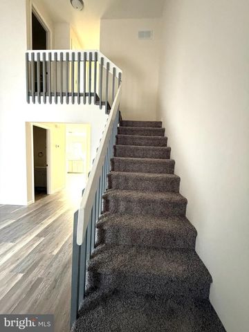 124 SPRUANCE RD, Dover, DE 19901