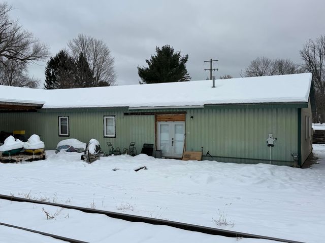 203 Cass Street, Augusta, MI 49012