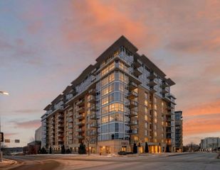 625 N Segoe Road #406, Madison, WI 53705