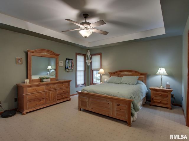 4729 COVINGTON Lane, Quincy, IL 62305