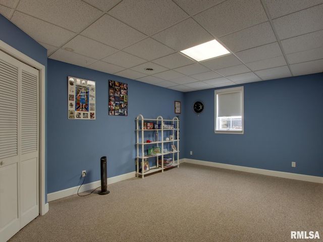 4729 COVINGTON Lane, Quincy, IL 62305