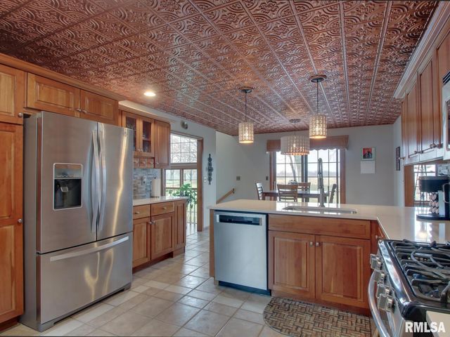 4729 COVINGTON Lane, Quincy, IL 62305