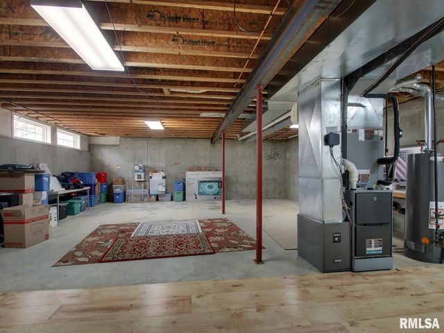 4729 COVINGTON Lane, Quincy, IL 62305