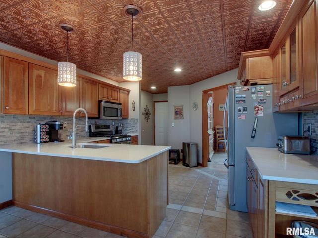 4729 COVINGTON Lane, Quincy, IL 62305