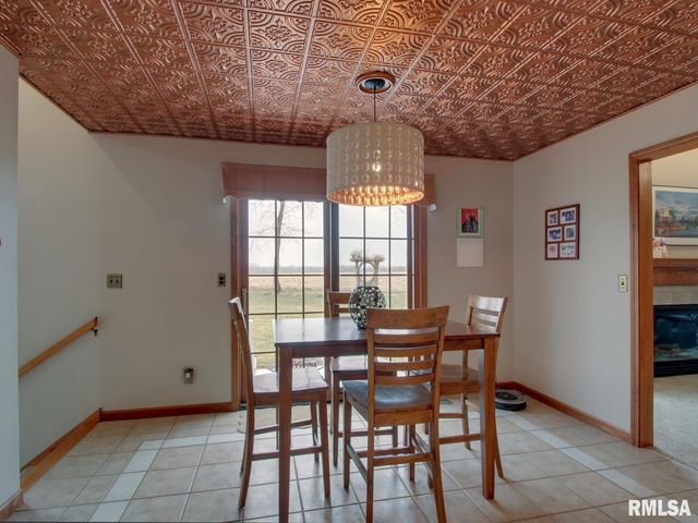 4729 COVINGTON Lane, Quincy, IL 62305