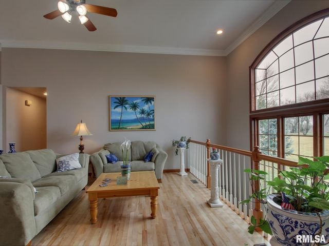 4729 COVINGTON Lane, Quincy, IL 62305