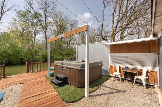 15417 Township Road 403, Thornville, OH 43076