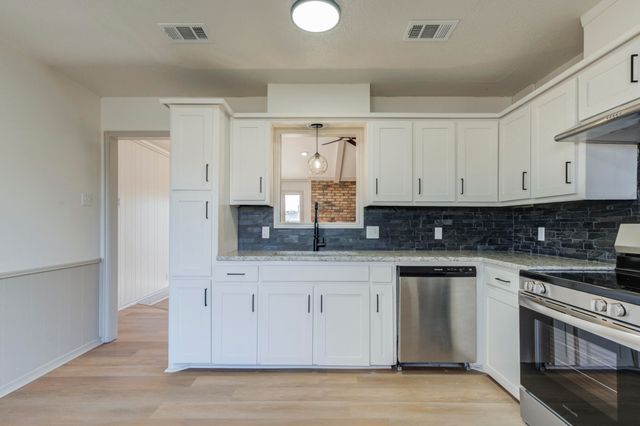 5003 56th Street, Lubbock, TX 79414