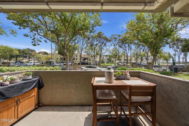 383 E Surfside Drive, Port Hueneme, CA 93041