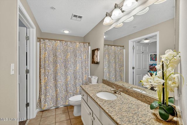 2228 Beach Drive, 401, Gulfport, MS 39507