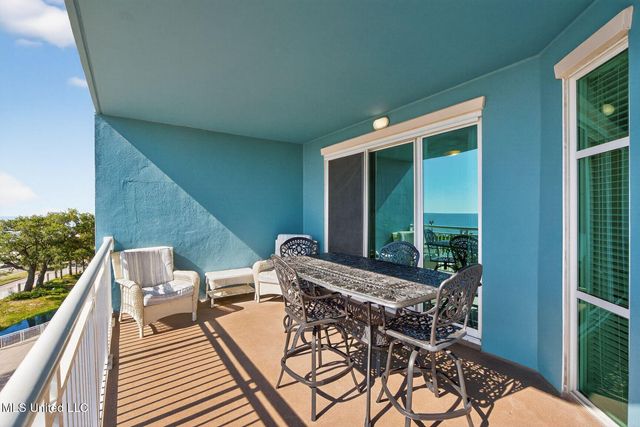 2228 Beach Drive, 401, Gulfport, MS 39507