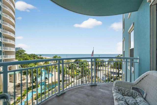 2228 Beach Drive, 401, Gulfport, MS 39507