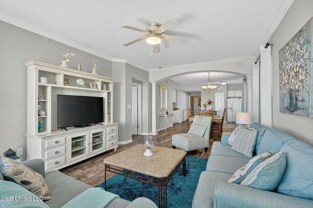 2228 Beach Drive, 401, Gulfport, MS 39507