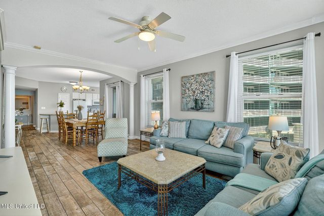 2228 Beach Drive, 401, Gulfport, MS 39507