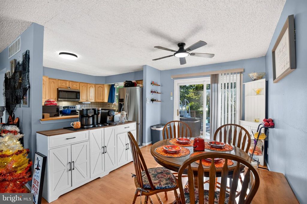 15 LYNN DR, SICKLERVILLE, NJ 08081 — photo 4