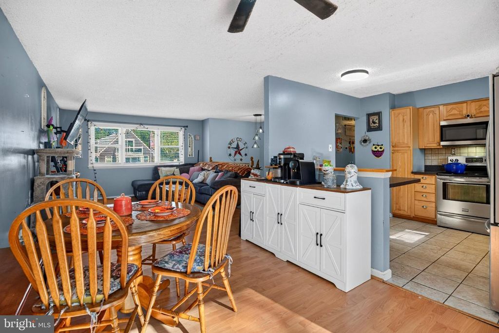 15 LYNN DR, SICKLERVILLE, NJ 08081 — photo 5