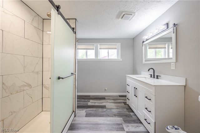 3282 W 38th Street, Cleveland, OH 44109