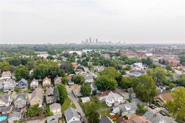 3282 W 38th Street, Cleveland, OH 44109
