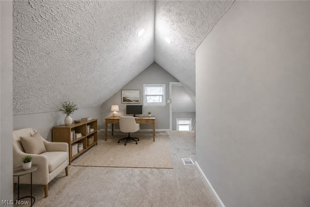 3282 W 38th Street, Cleveland, OH 44109