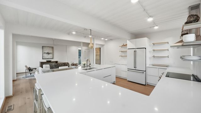 1604 S Orchard Knob Avenue, Chattanooga, TN 37404