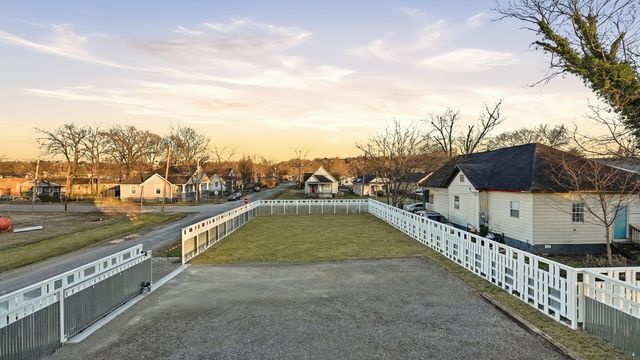 1604 S Orchard Knob Avenue, Chattanooga, TN 37404