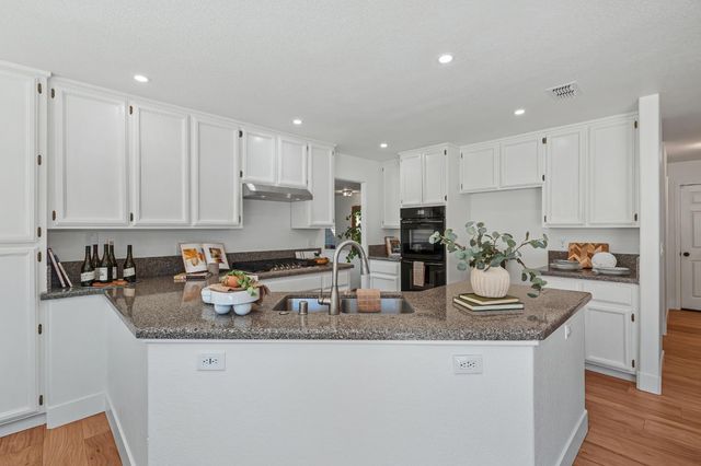 9138 Porto Bella Way, Elk Grove, CA 95624