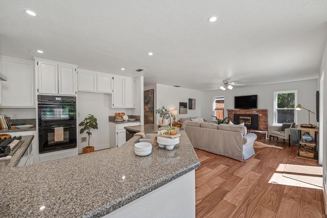 9138 Porto Bella Way, Elk Grove, CA 95624