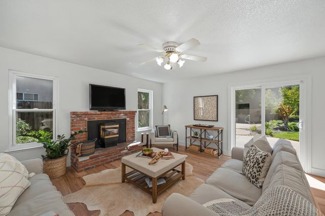 9138 Porto Bella Way, Elk Grove, CA 95624