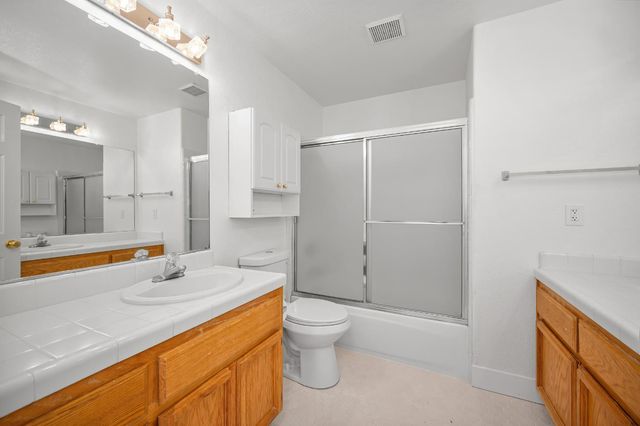 9138 Porto Bella Way, Elk Grove, CA 95624