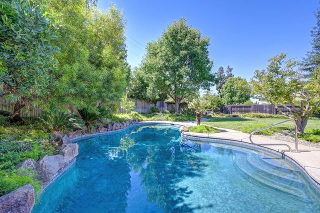 9138 Porto Bella Way, Elk Grove, CA 95624