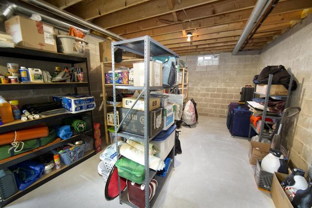 984 Bay View CIRCLE, Mukwonago, WI 53149