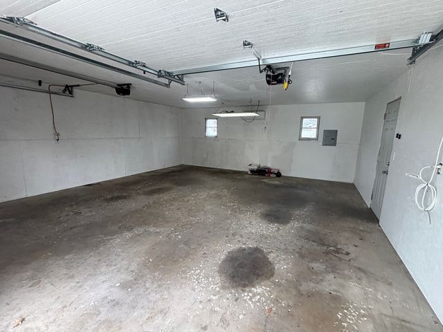 359 W ORLEANS Street, Paxton, IL 60957