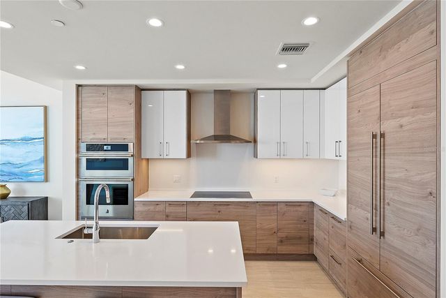 301 1ST STREET S 1607, St Petersburg, FL 33701