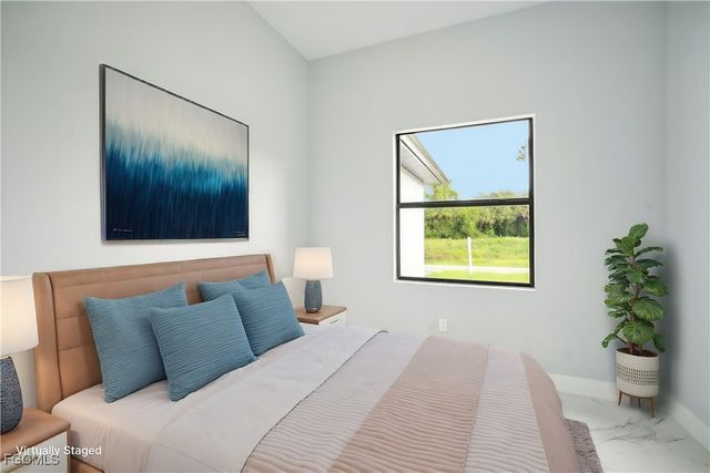 872 Spaulding ST E, Lehigh Acres, FL 33974