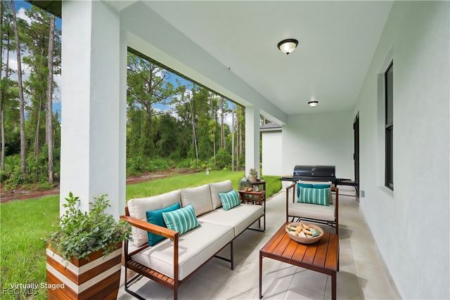 872 Spaulding ST E, Lehigh Acres, FL 33974