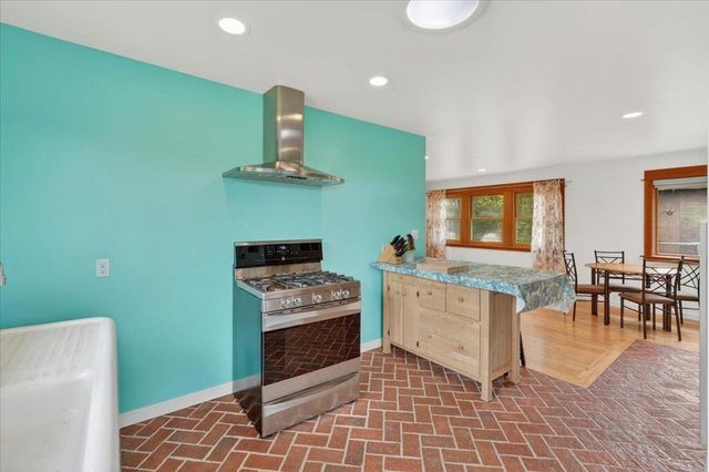 67 Hughes Road, Watsonville, CA 95076
