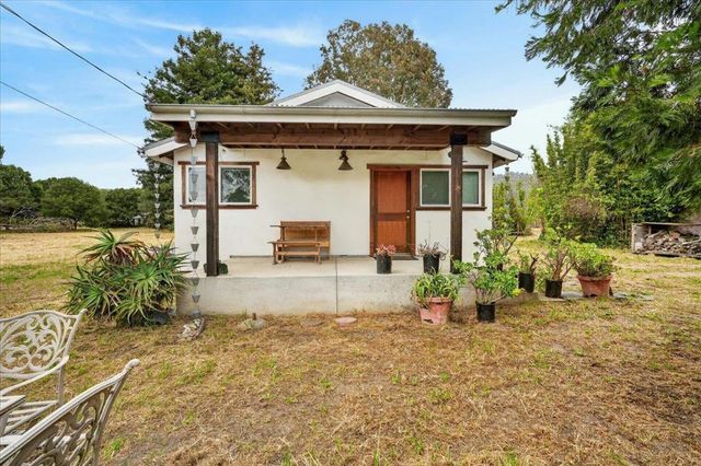 67 Hughes Road, Watsonville, CA 95076