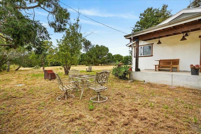 67 Hughes Road, Watsonville, CA 95076