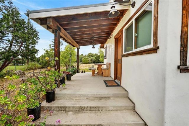 67 Hughes Road, Watsonville, CA 95076