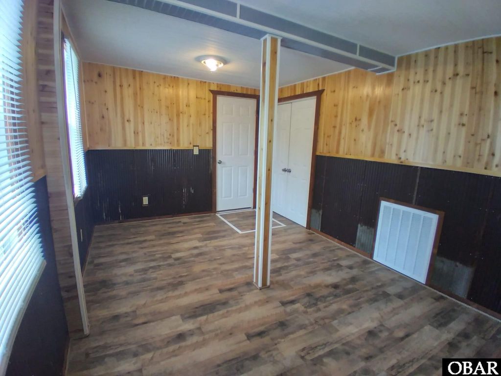 Image 18 of property listing at 524 Aydlett Road, Aydlett, NC 27916