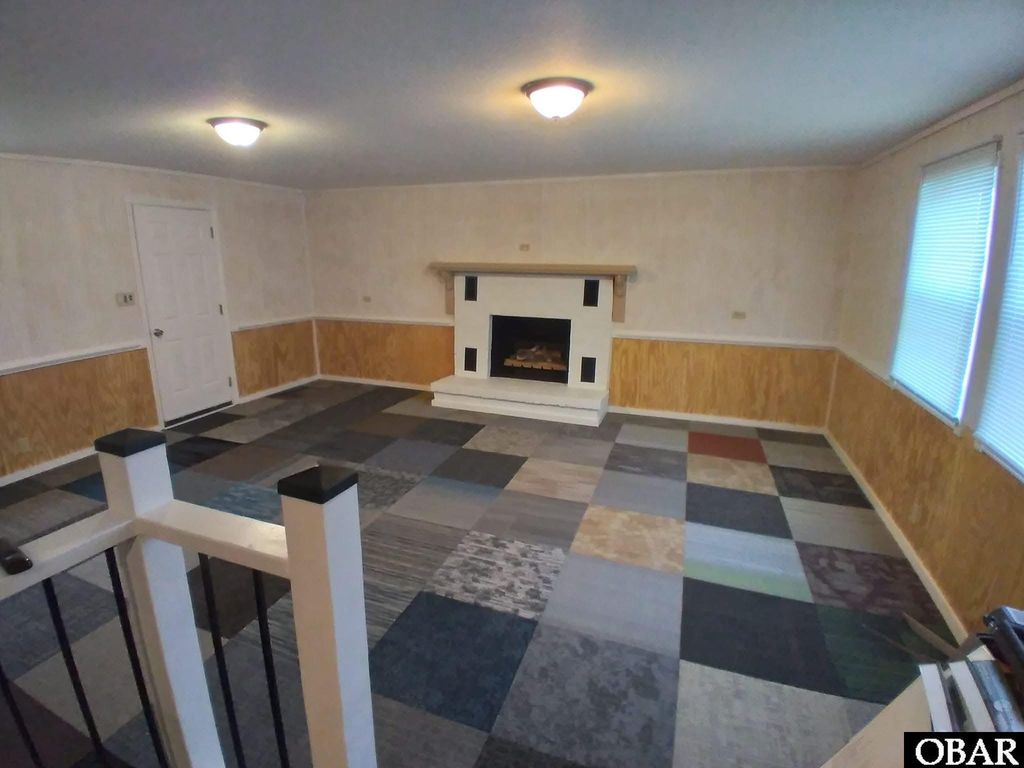 Image 10 of property listing at 524 Aydlett Road, Aydlett, NC 27916