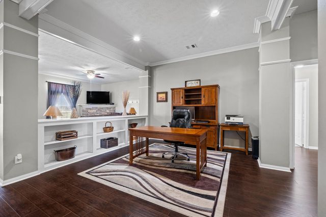 2727 Brahman Drive, Manvel, TX 77578