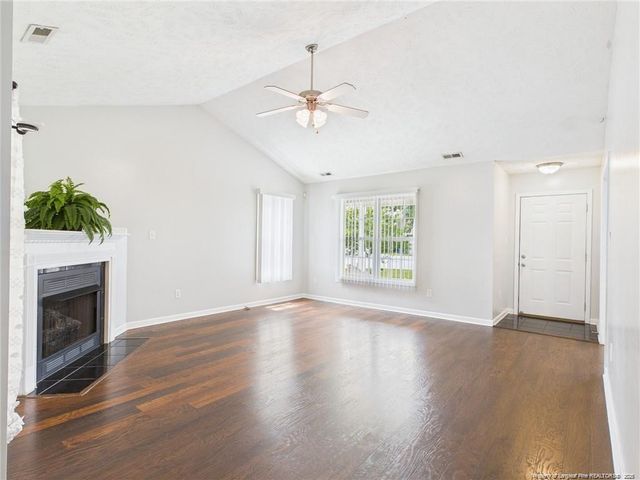 2321 Foster Gwin Lane, Fayetteville, NC 28304