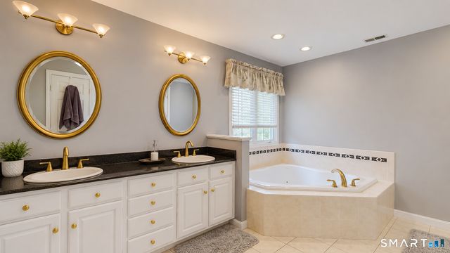 155 Beardsley Road, Shelton, CT 06484