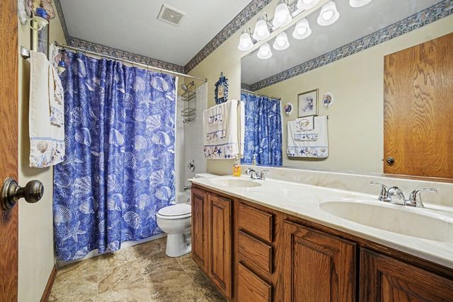 915 Joan Court, Naperville, IL 60540