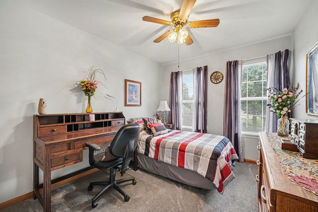 915 Joan Court, Naperville, IL 60540
