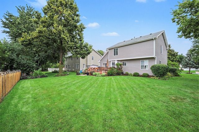 915 Joan Court, Naperville, IL 60540
