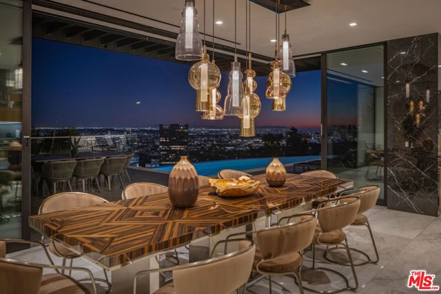 9410 Sierra Mar Place, Los Angeles, CA 90069