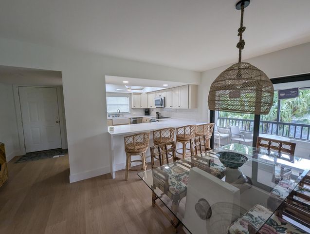 404 Clubhouse Circle, Jupiter, FL 33477