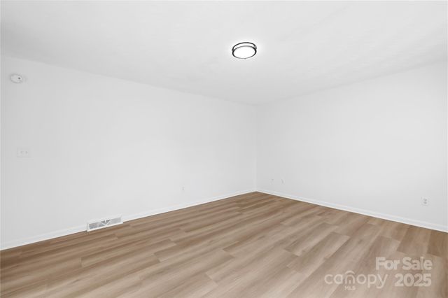 2405 Florida Avenue, Kannapolis, NC 28083